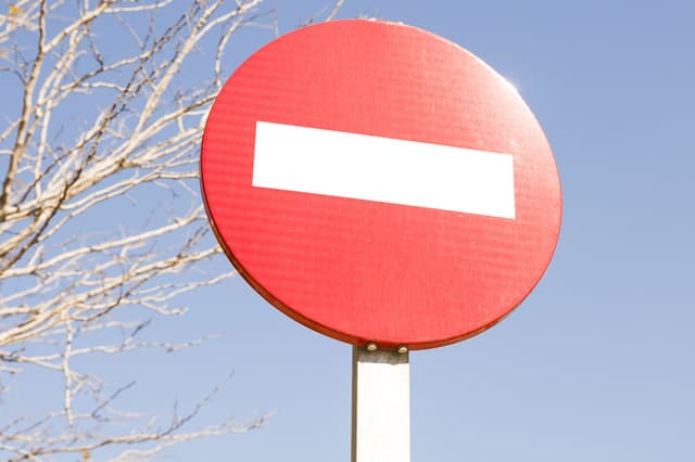 Новые дорожные знаки в России с 1 января 2026 года: что изменится